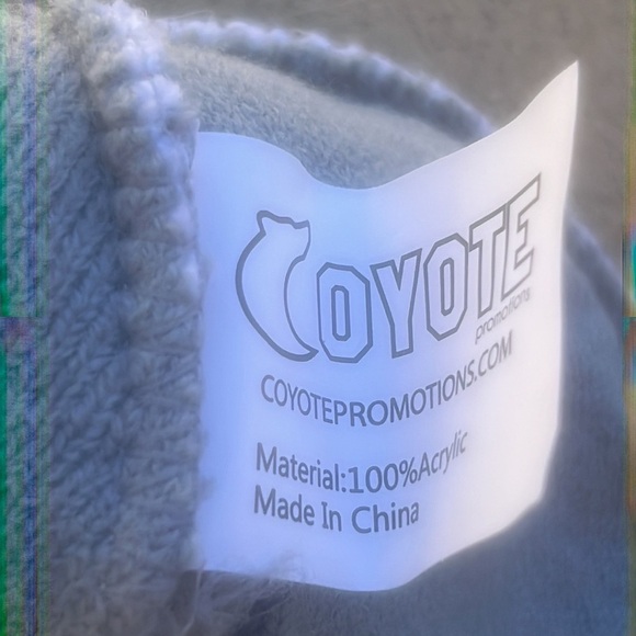 LA KINGS Mammoth Mountain NHL Beanie Hat - Picture 7 of 7